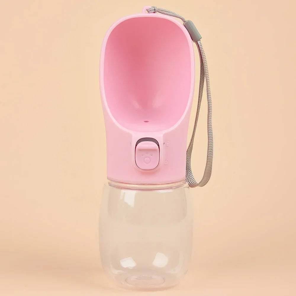 Botella de Agua para %%petName%% – Hidratación Segura en Cada Pase
